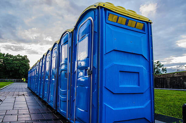 Best Porta potty rental near me  in Creswell, OR